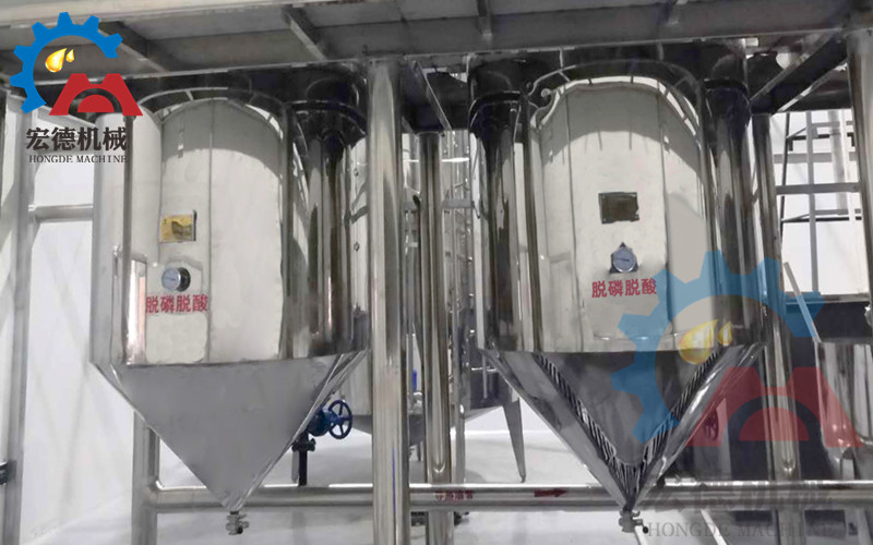 <a href=http://www.dreamgarden.cn/jinglian/ target=_blank class=infotextkey>精煉油設(shè)備</a>脫膠脫酸罐