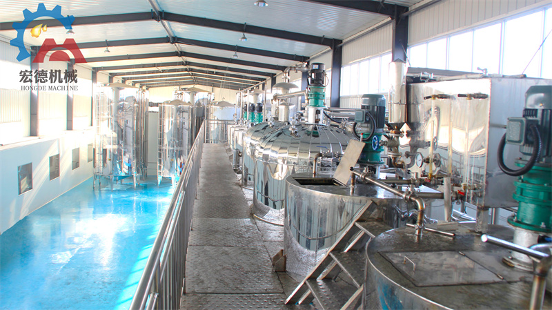 <a href=http://www.dreamgarden.cn/jinglian/ target=_blank class=infotextkey>精煉油設(shè)備</a>