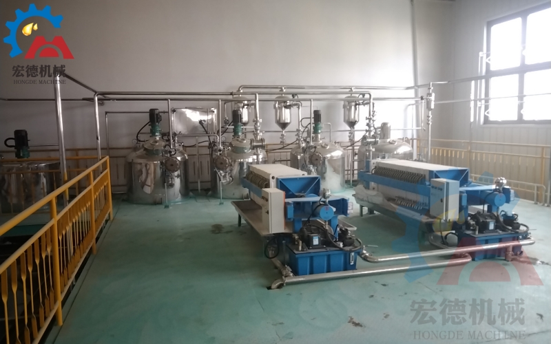 <a href=http://www.dreamgarden.cn/jinglian/25.html target=_blank class=infotextkey>亞麻籽油精煉設(shè)備</a>