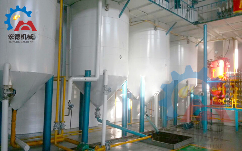 20噸<a href=http://www.dreamgarden.cn/jinglian/22.html target=_blank class=infotextkey>大豆油精煉設(shè)備</a>