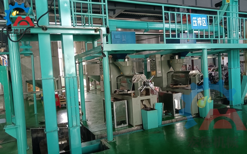 茶籽榨油機(jī)